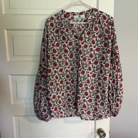 Miss Madigan Floral Women's Top - Red and Green with Balloon Sleeves - Picture 1 of 5